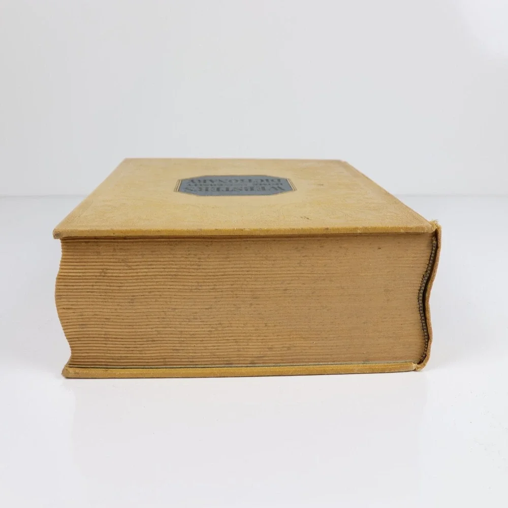 1962 Vintage Reference‎ Book 